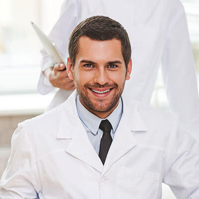 medical-experts.jpg
